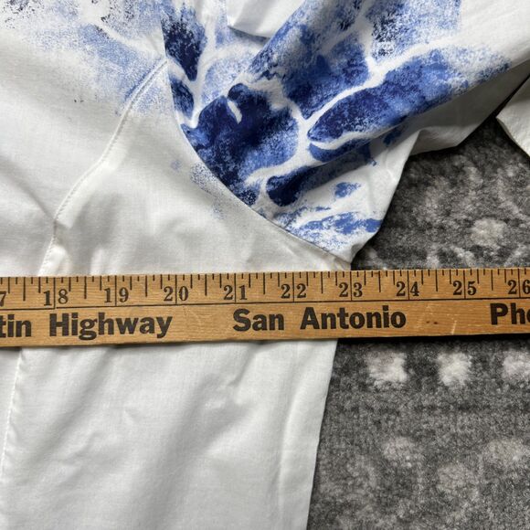 Chico's Button Up Shirt Blue White Floral Beach Hawaiian Blouse Top 3 XL/16 NWOT - Picture 5 of 8